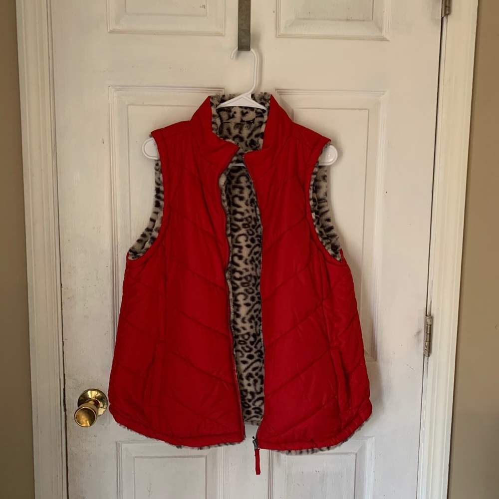 Maurices Reversible vest